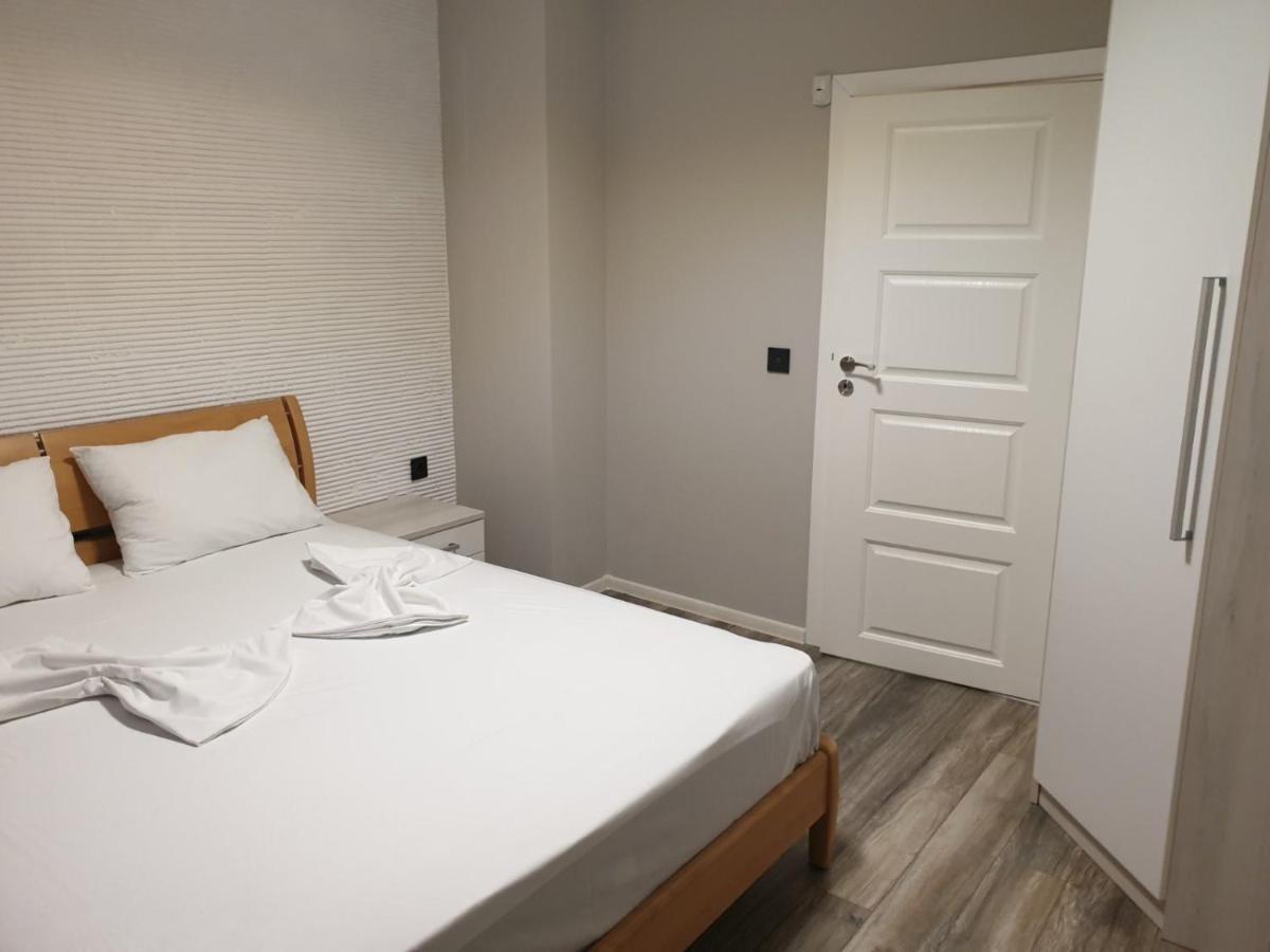 Chaika 3 Apartman Várna Kültér fotó